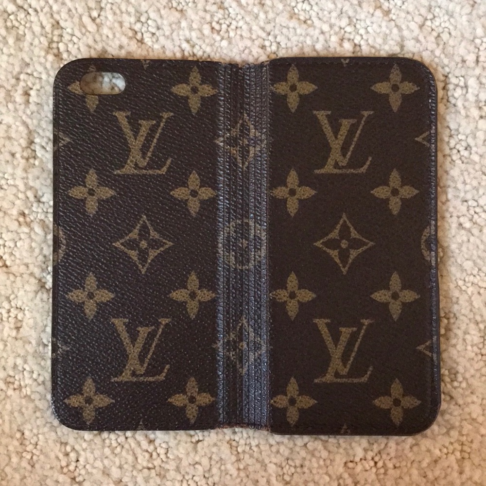 Louis Vuitton iPhone 7 case